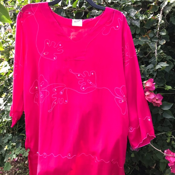 Top - Picture 2 of 5